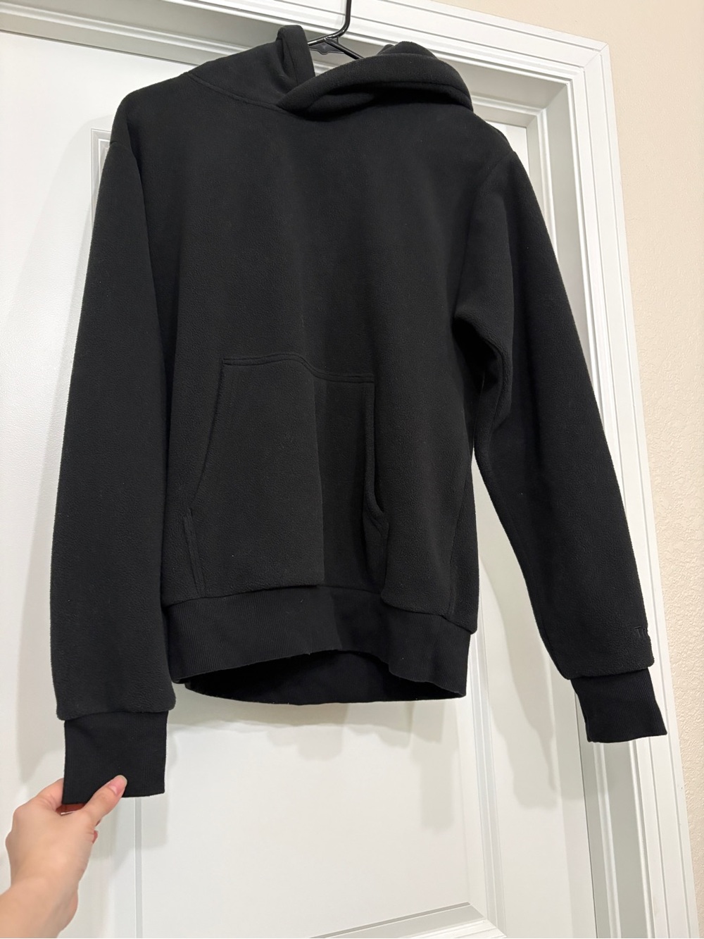 Aritzia Black Polar Fleece Hoodie XS EUC